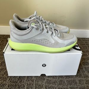 Lululemon Strongfeel Women’s Training Shoe Size 8 Vapor Faded Zap Green Gray